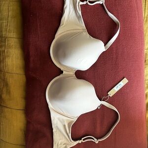 Skims T-Shirt Bra in Clay / 34DDD